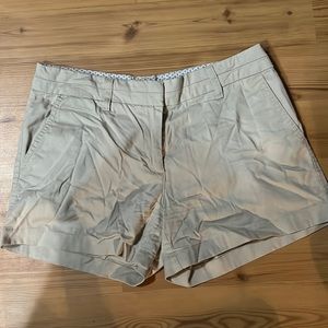 British Khaki brand size 6 khaki shorts.